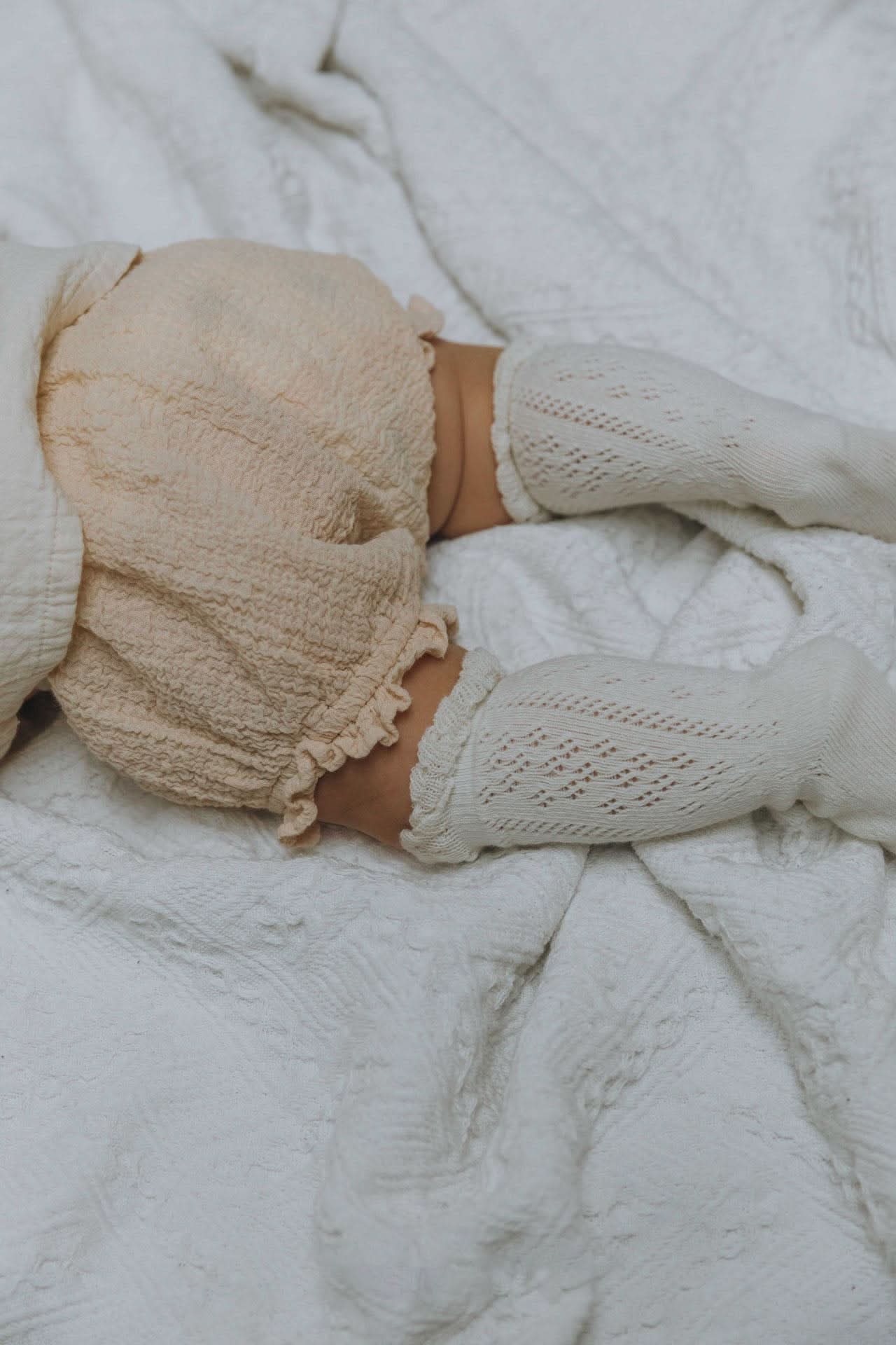 Baby Crinkled Lace Bloomer (3-18m) - 2 Colors - AT NOON STORE