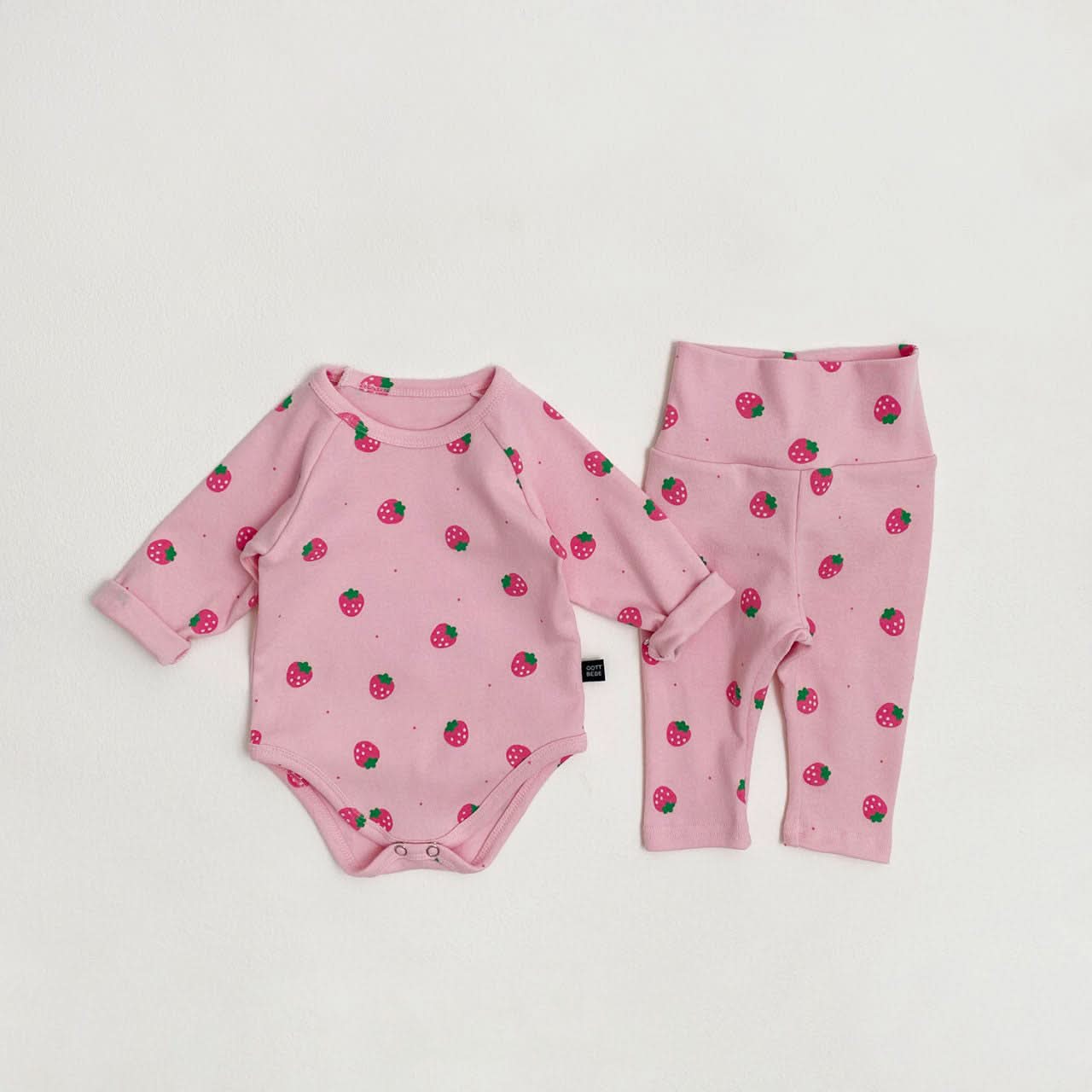 Baby S25 Bear / Strawberry Printed Bodysuit and Pants Set (0-12m) - 2 Colors - AT NOON STORE