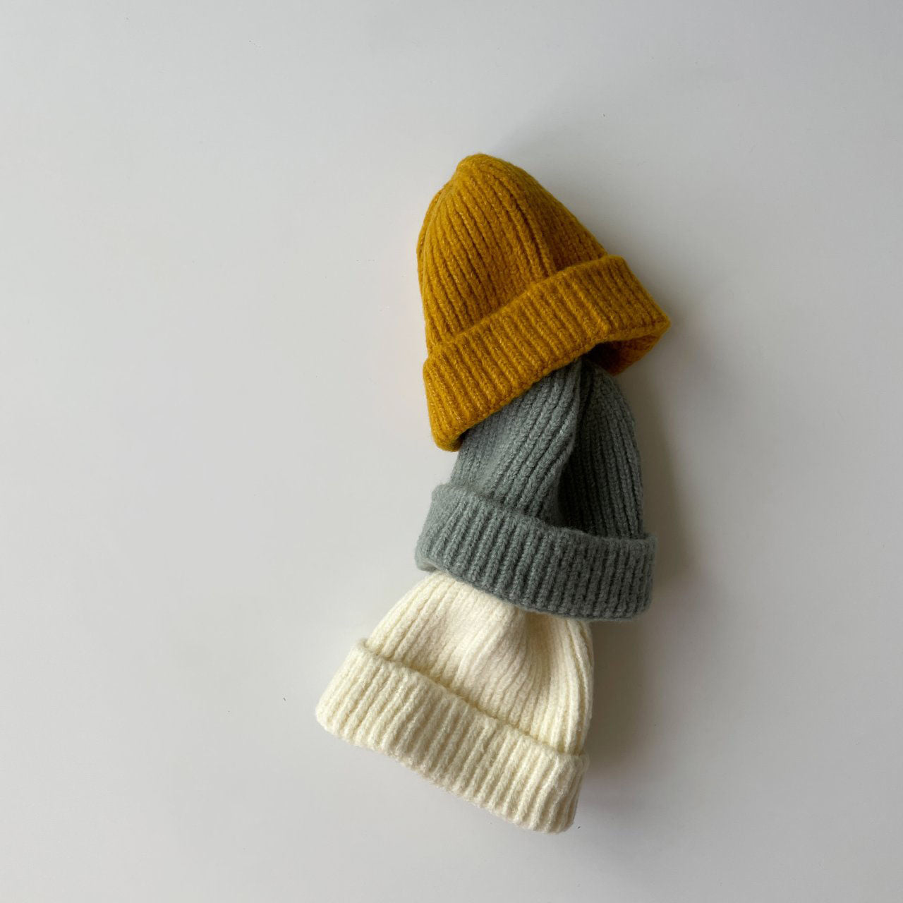 Kids FW Short Beanie (2-5y) - 7 Colors