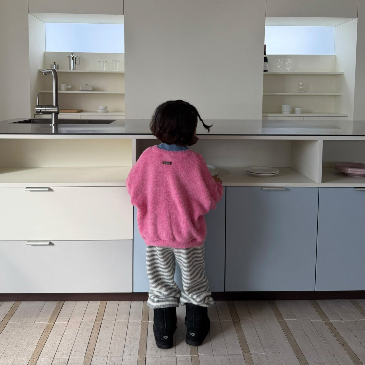 Kids W25 Fuzzy Long Sleeve Cardigan (2-7y) - Pink