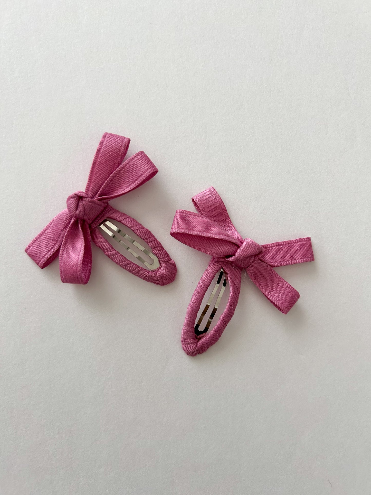 Girls Color Bow Snap Hair Clips (2pk) - 10 Colors - AT NOON STORE