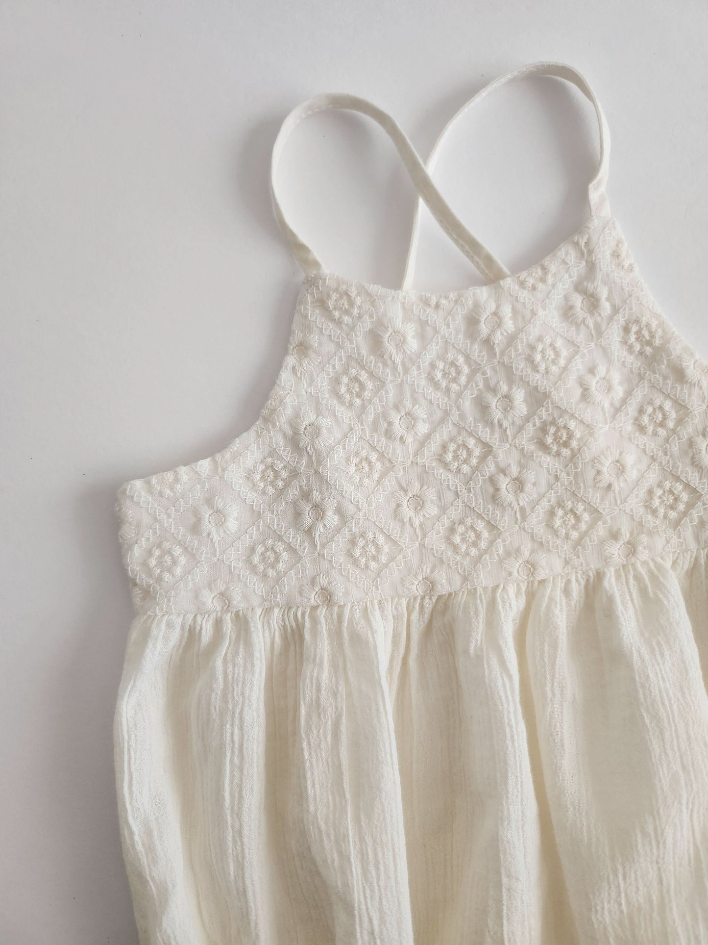 Baby Monbebe Embroidery Tie Back Sleeveless Bubble Romper (3-18m) - AT NOON STORE