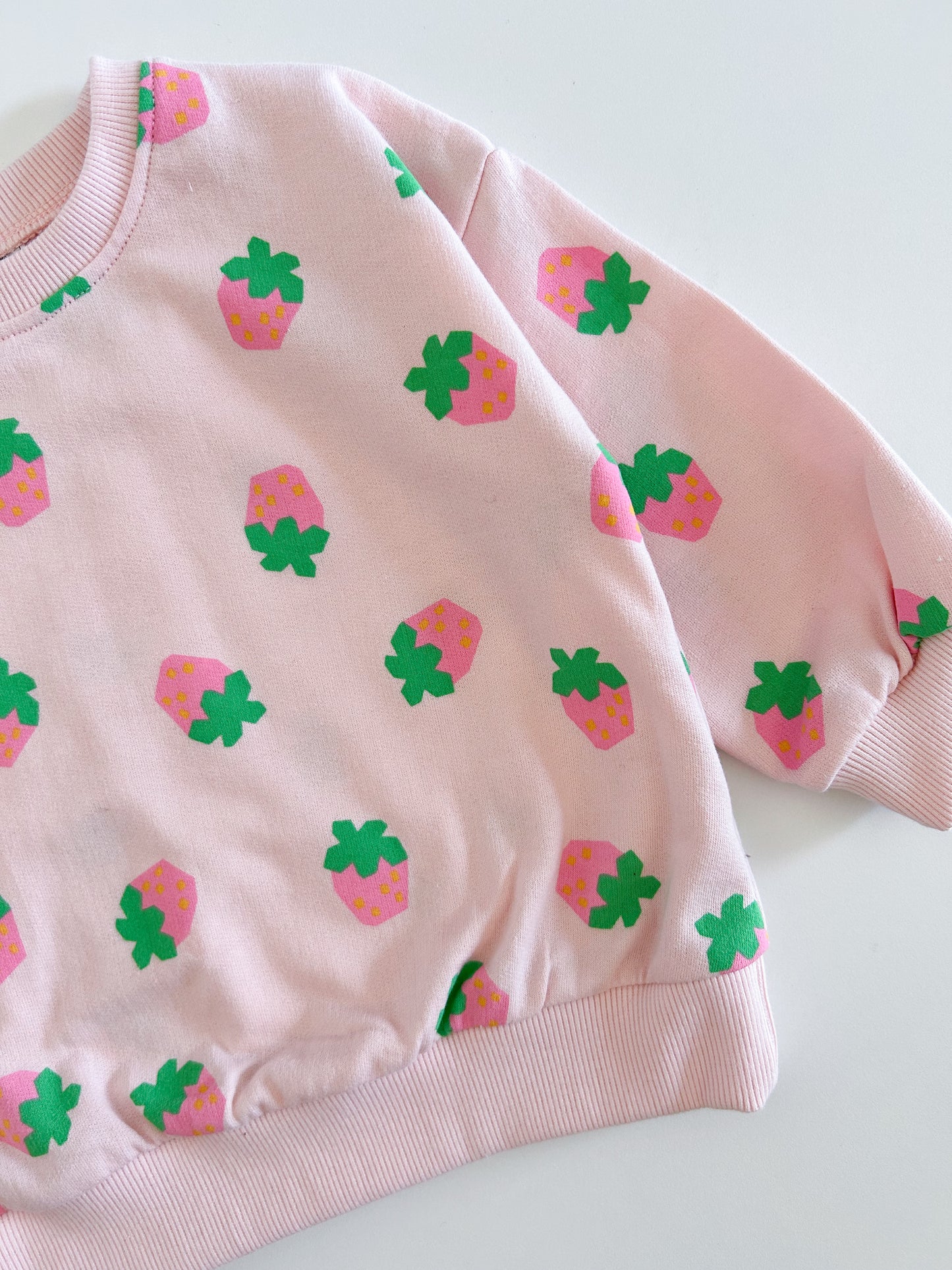 Kids S25 Strawberry Print Sweatshirt (2-7y) - Pink - AT NOON STORE