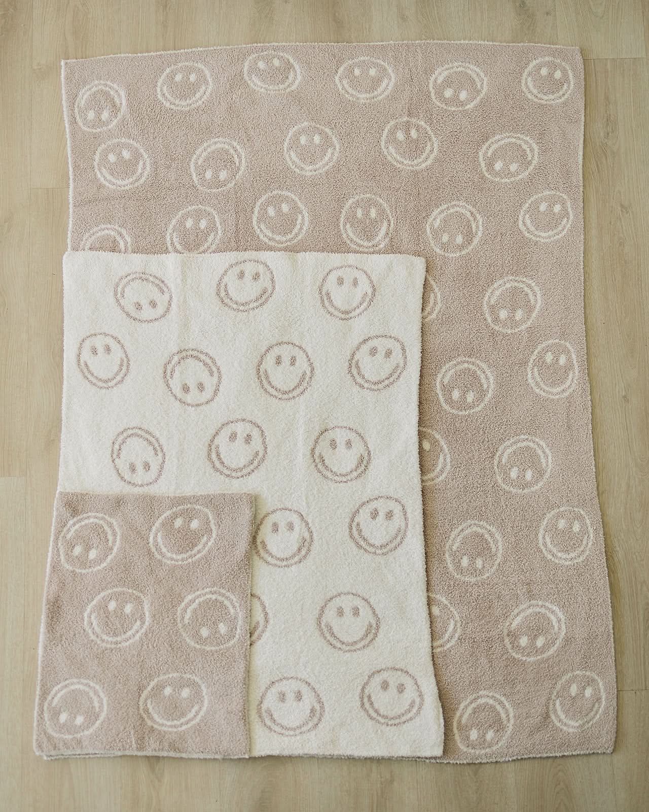 Smiley Taupe Plush Blanket - AT NOON STORE