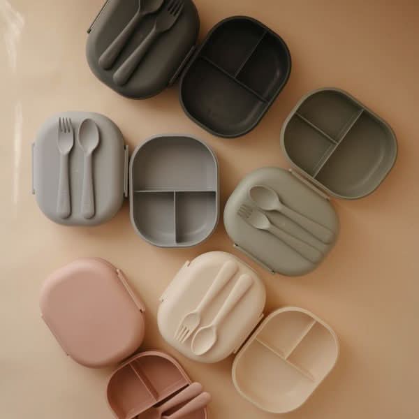 Mushie Lunchbox (Sage) - AT NOON STORE