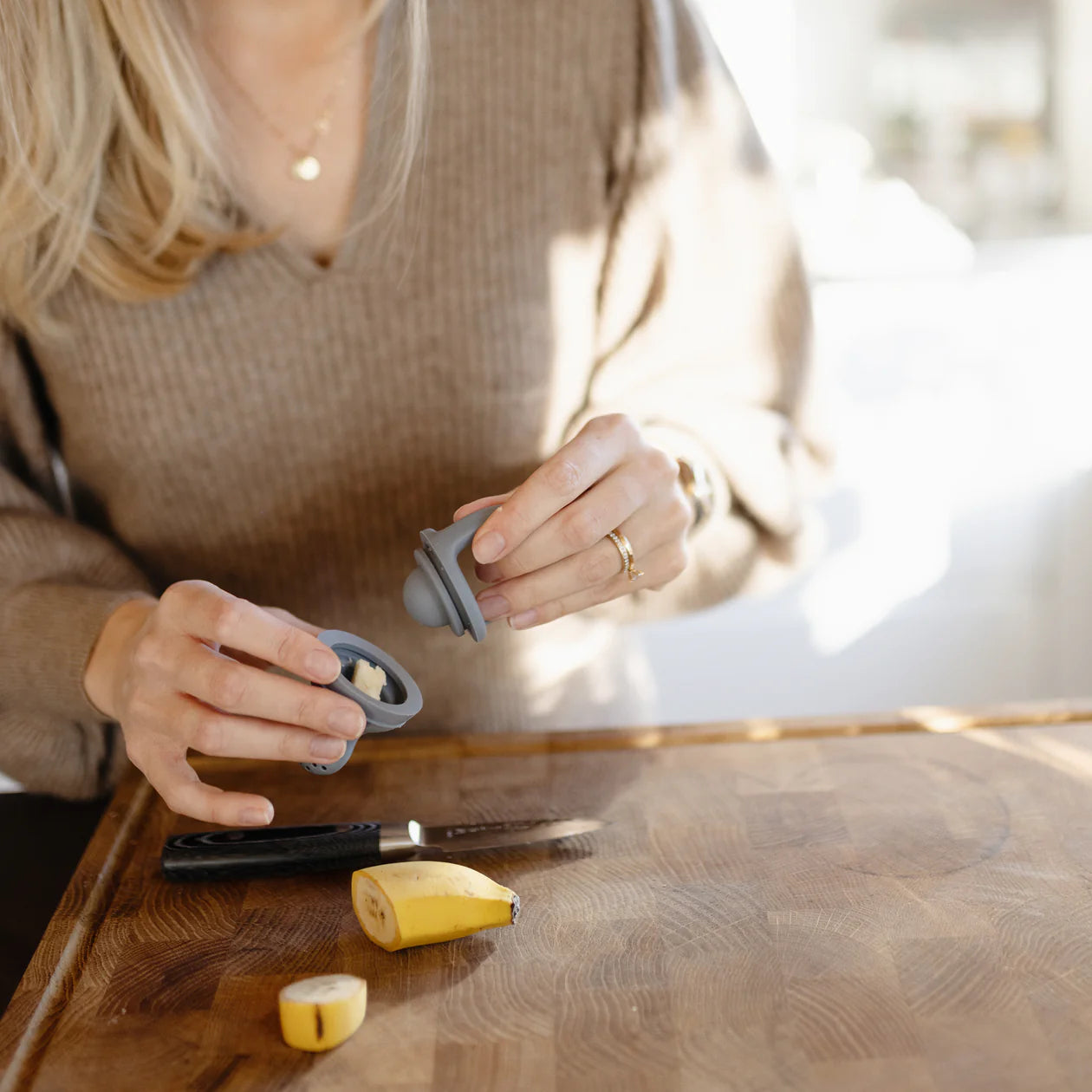 Mushie Silicone Fresh Food Feeder 2-Pack - Sage - AT NOON STORE