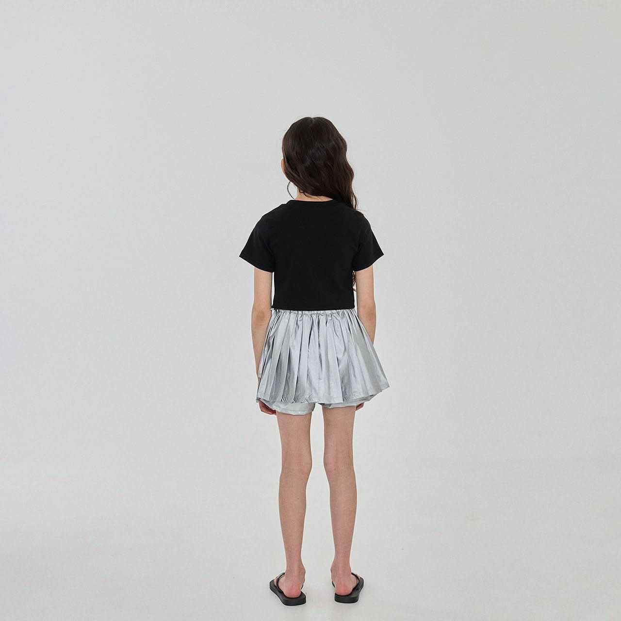 Girls Silver Bow Short Sleeve Cropped Top (3 - 6y) - Black kids outfit