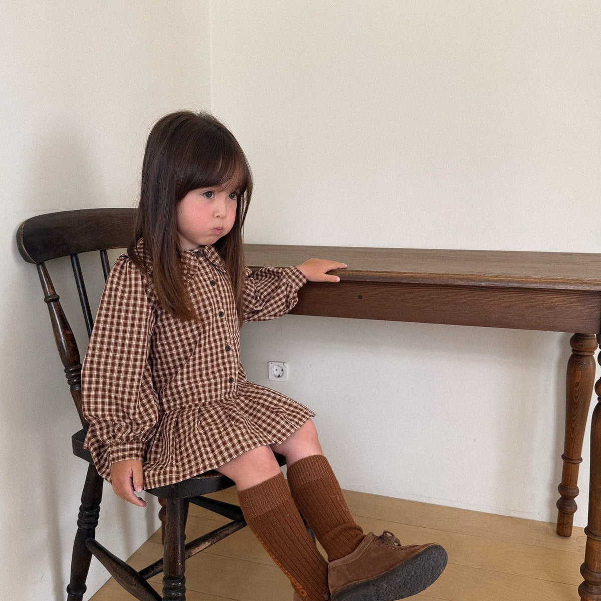Kids F26 Plaid Frill Peter Pan Collar Pleated Puff Long Sleeve Dress (2-7y) - Brown kids outfit