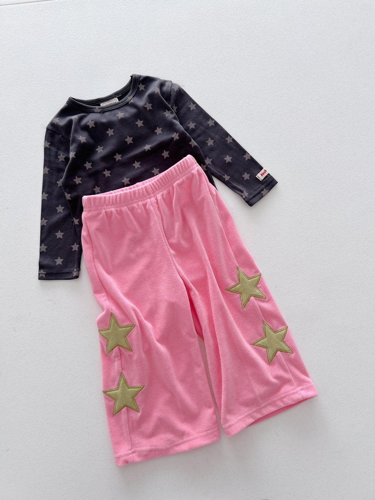 Kids Soy F26 Star All-Over Print Long Sleeve Top (1-6y) - 3 Colors kids outfit