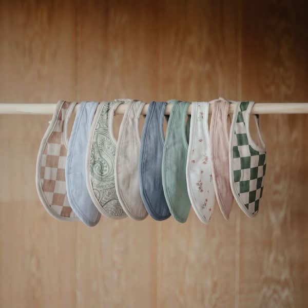 Muslin Bib 2-Pack (Roman Green/Fog) - AT NOON STORE