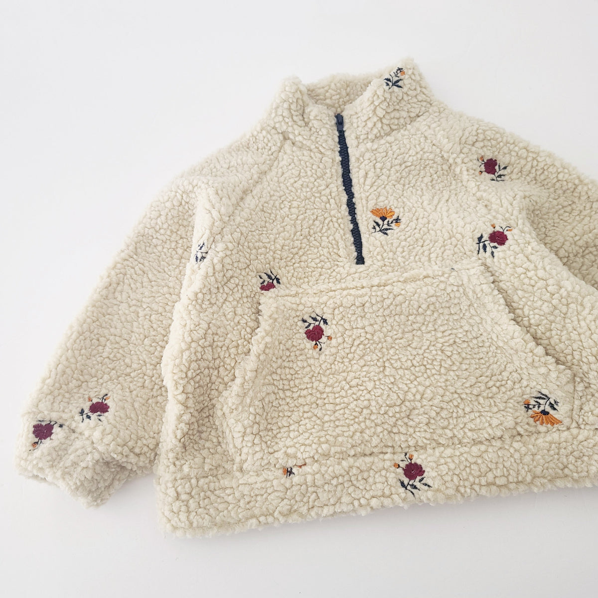 Sherpa 2025 embroidered pullover