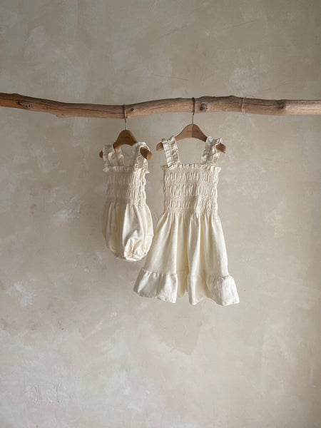 Girls Ann Frill Strap Smocked Bodice Dress (2-4y) - Cream