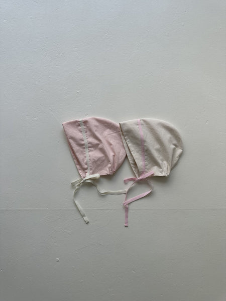 Baby Contrast Strap Bonnet (0-24m) - 2 Colors