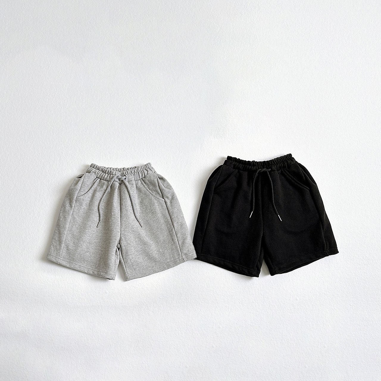 Toddler F26 Sweat Shorts (2-8y) - 2 Colors