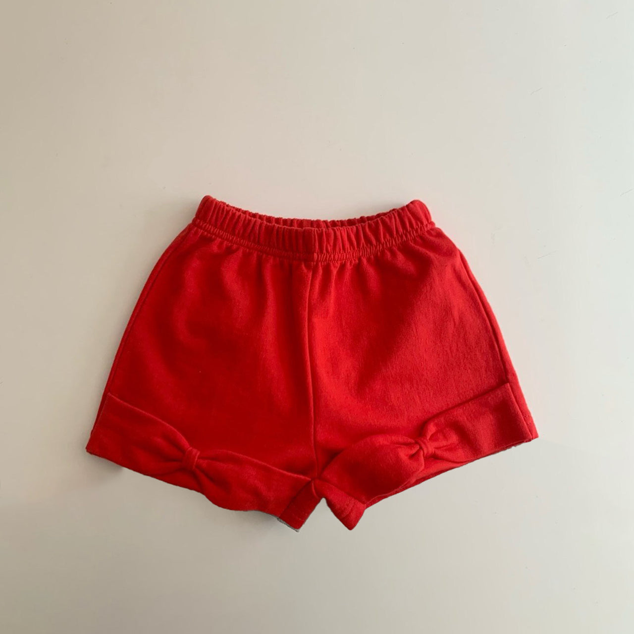Kids SS26 Bow Detail Shorts (1-6y) - Red - AT NOON STORE