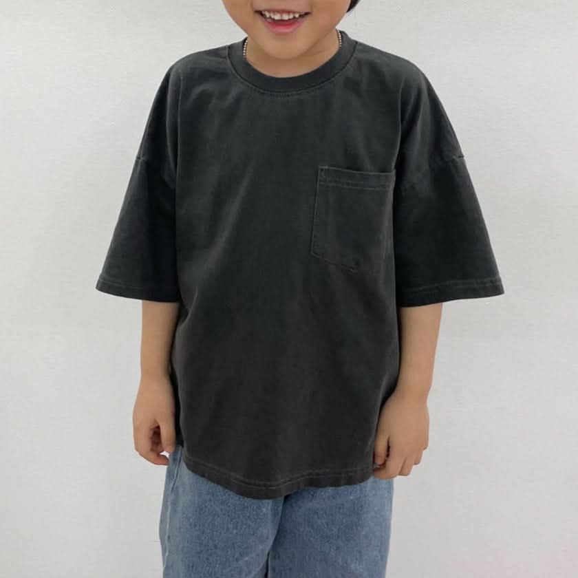 Kids S25 Front Pocket Pigment Dyed Short Sleeve Top (2-7y) - 2 Colors - AT NOON STORE