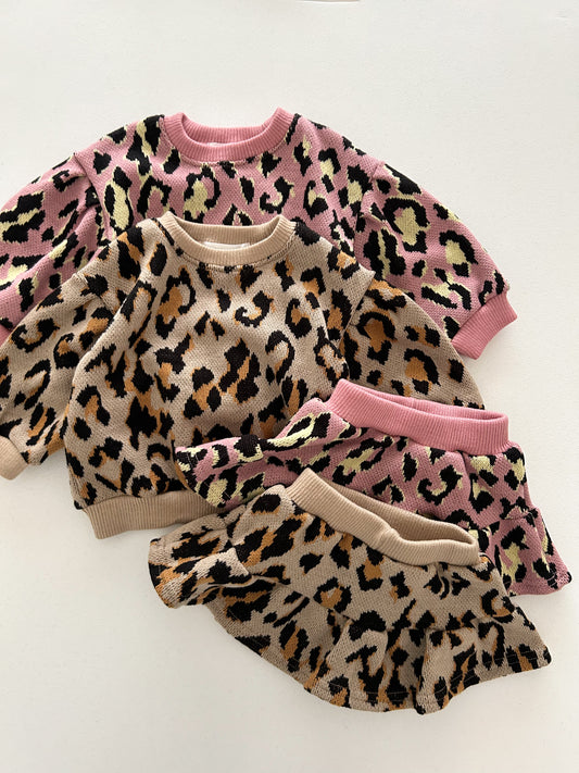 Girls Leopard Knitted Sweatshirt and Skirted Shorts Set (1-6y) - 2 Colors - AT NOON STORE