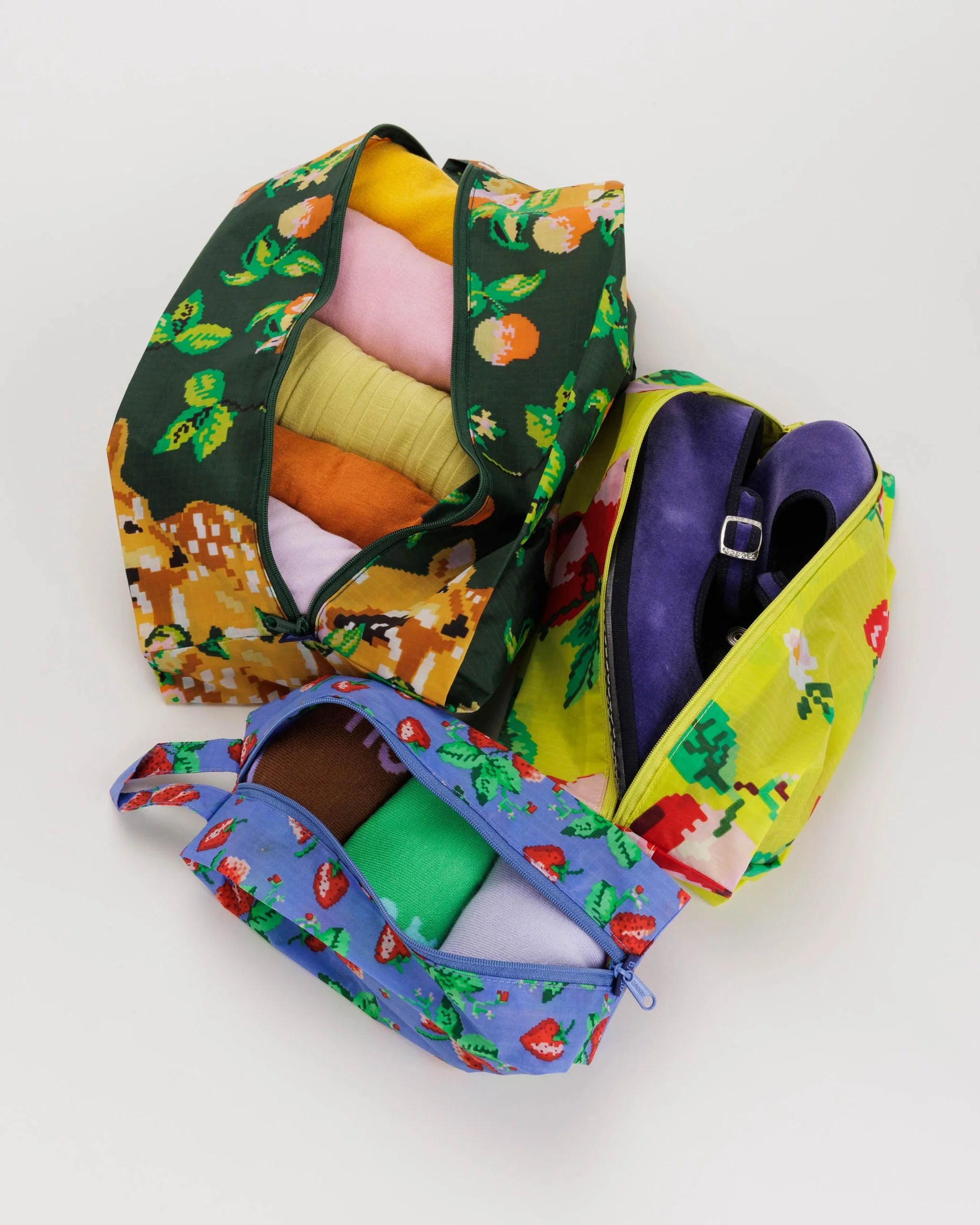 Baggu 3D Zip Set - Needlepoint Fruit - AT NOON STORE