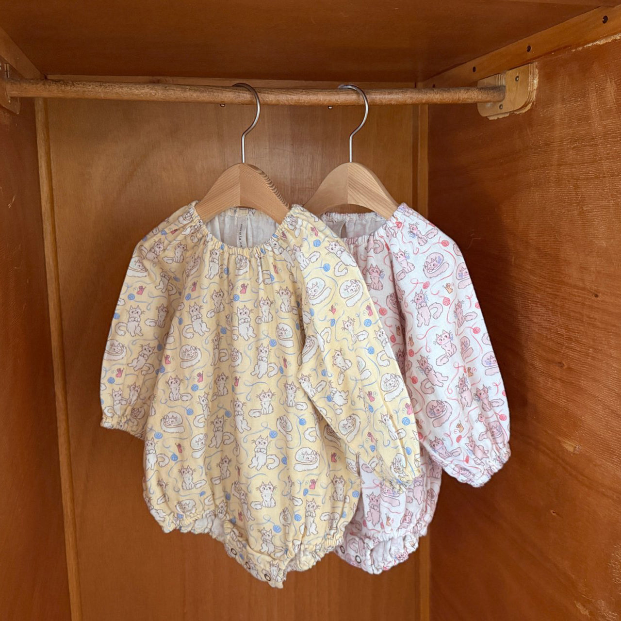 Baby SP26 Cat All-Over Print Gauze Cotton Bubble Romper (6-24m) -2 Colors - AT NOON STORE