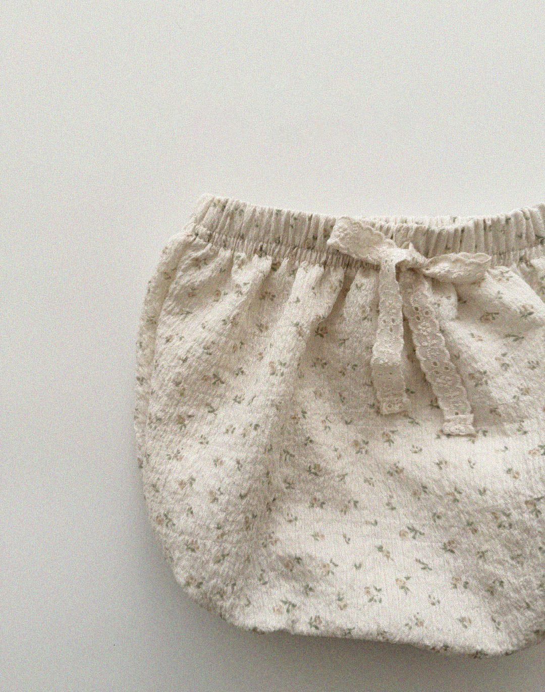 Baby/Toddler Aosta Lace Bow Floral Bloomer Shorts  (3m-3y)- 2 Colors