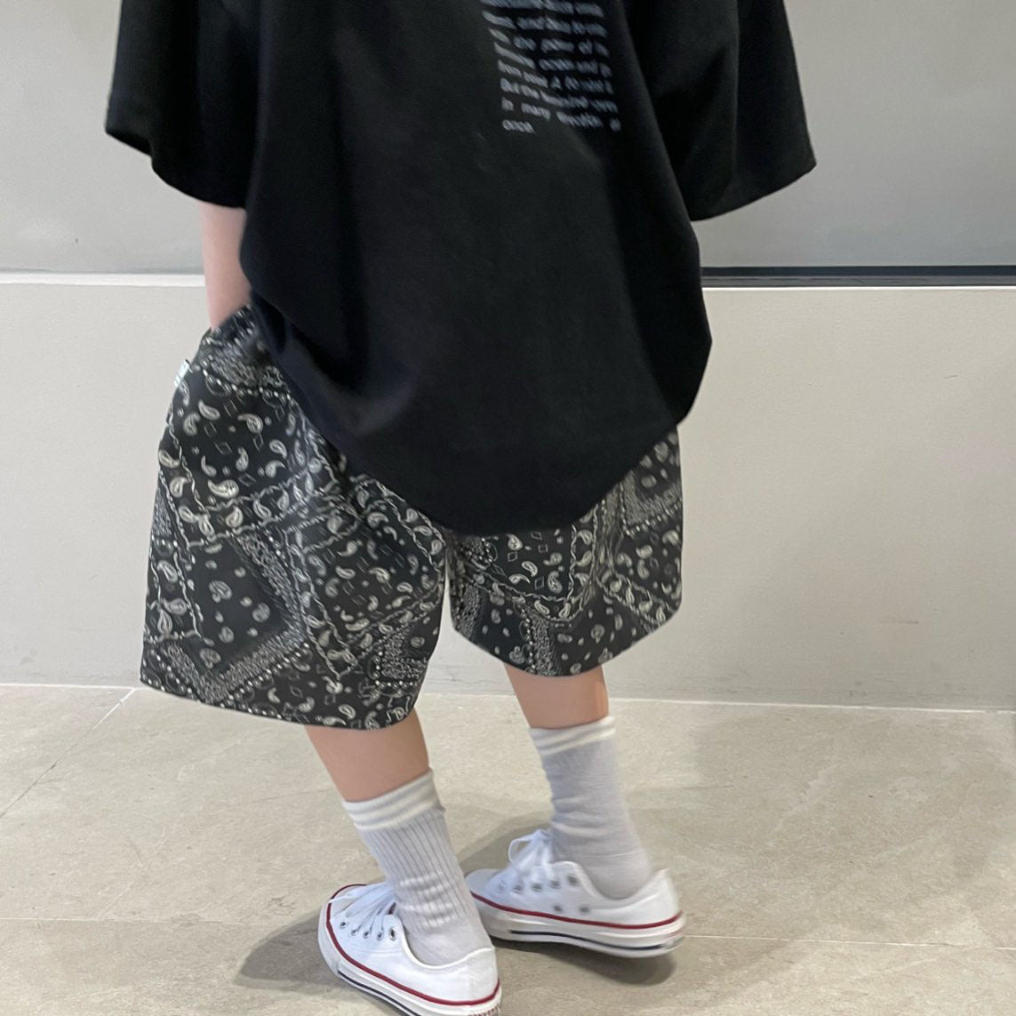 Kids SS25 Paisley Print Knee Length Pants (2-7y) - Charcoal - AT NOON STORE