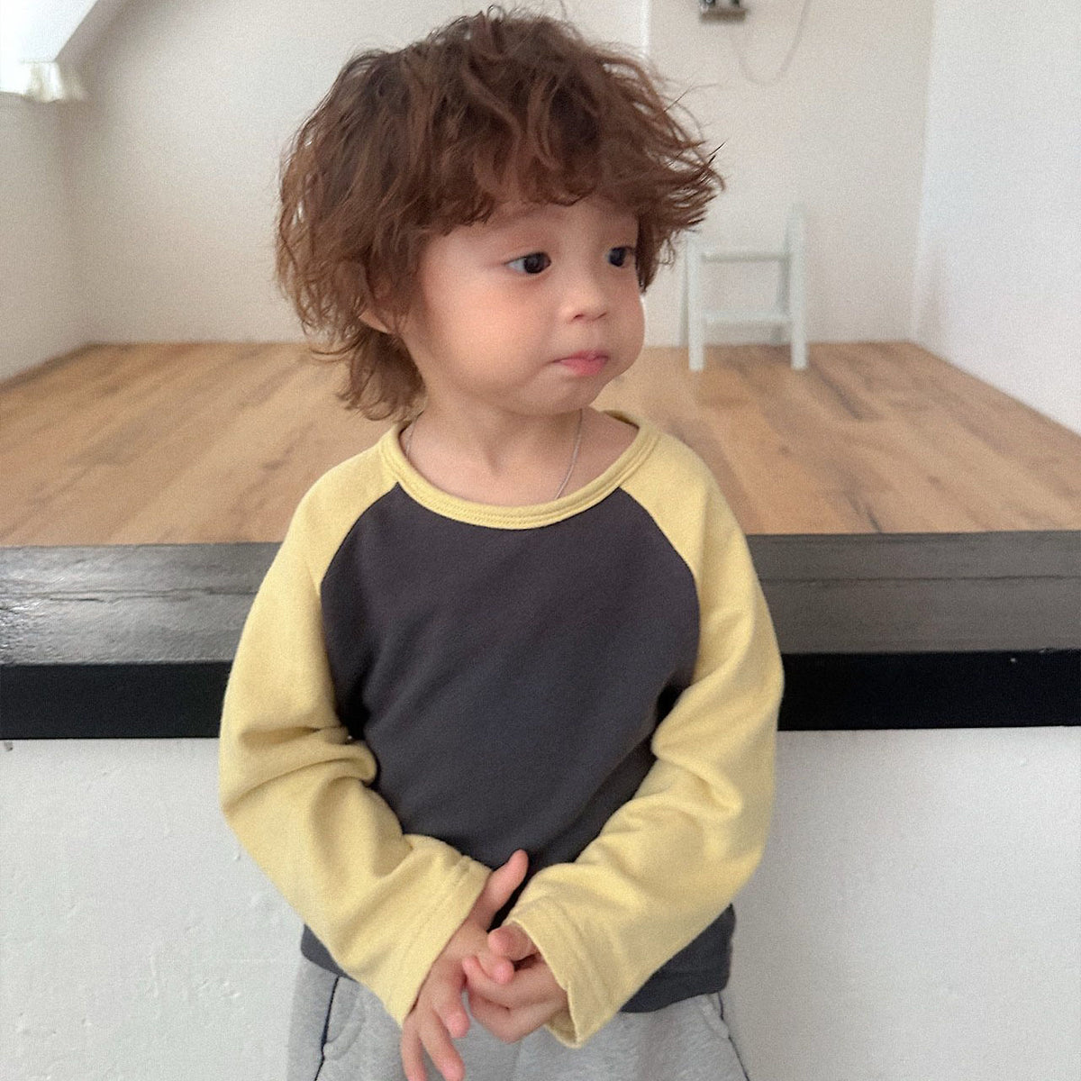 Toddler FW26 Color Block Raglan Long Sleeve Top (2-9y) - 2 Colors