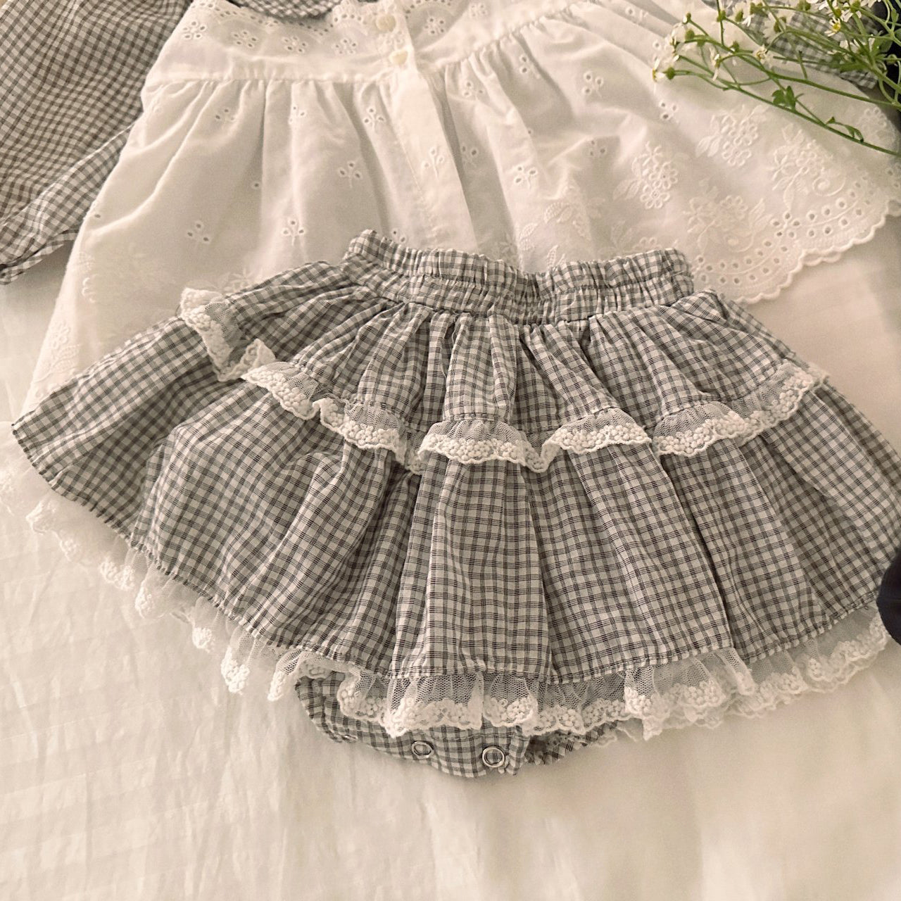 Baby SP26 Ruffle Lace Trim Bloomer Skirt (3-18m)- 2 Colors