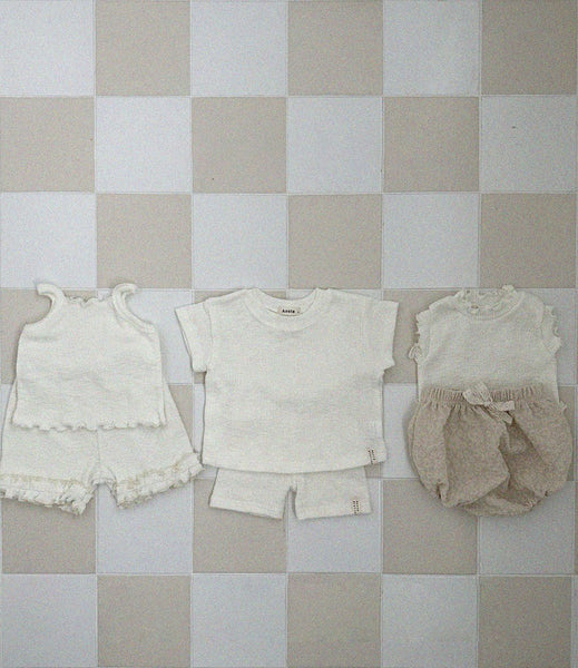 Baby/Toddler Aosta Lace Bow Floral Bloomer Shorts  (3m-3y)- 2 Colors