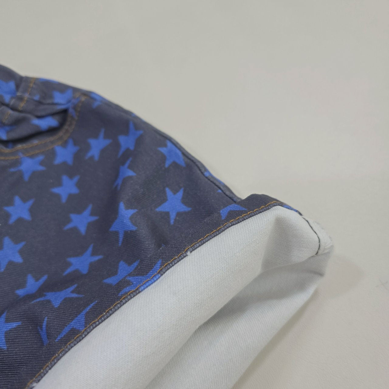 Kids Soy F26 Star All-Over Print Bermuda Pants (1-7y) - 2 Colors