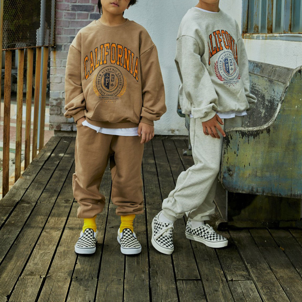 Toddler 'CALIFORNIA' Sweatshirt and Jogger Pants Set (3-8y) - 2 Colors -  Caramel / 3-4y