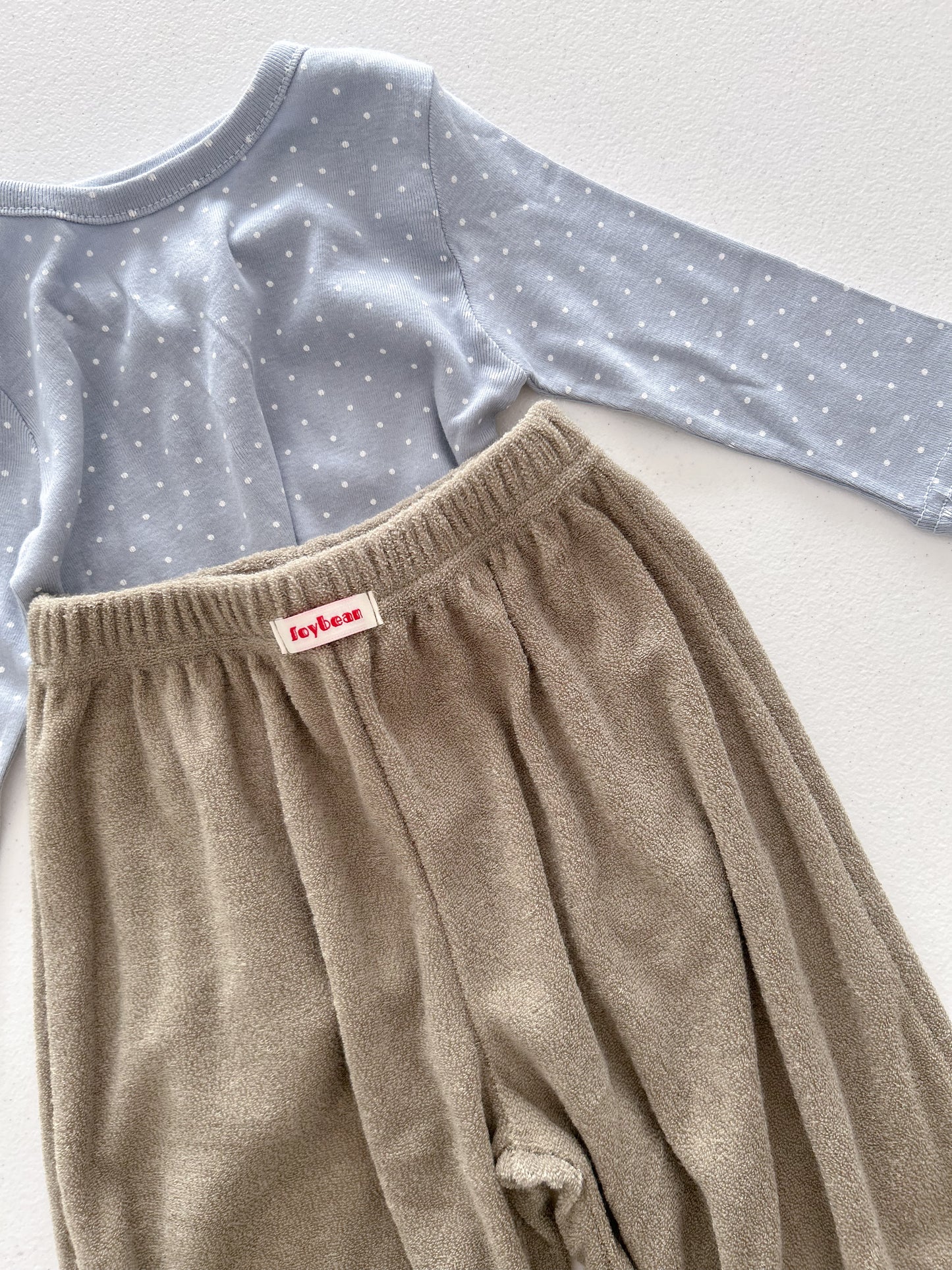 Kids Soy F26 Polka Dot Long Sleeve Top and Terry Cloth Balloon Pants Set (1-6y) - 3 Colors