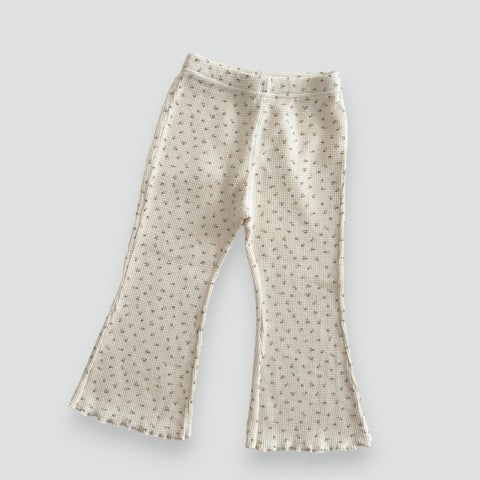 [At Noon Exclusive] Kids Cozy Waffle Lettuce-edge Flare Pants (1-7y) - Floral