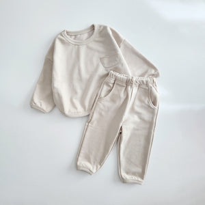 Kids Patch Pocket Sweatshirt and Sweat Pants Set(1-6y)- Beige