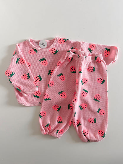 Toddler Strawberry Print Waffle Top and Jogger Pants Set (1-6y) - 3 Colors - AT NOON STORE