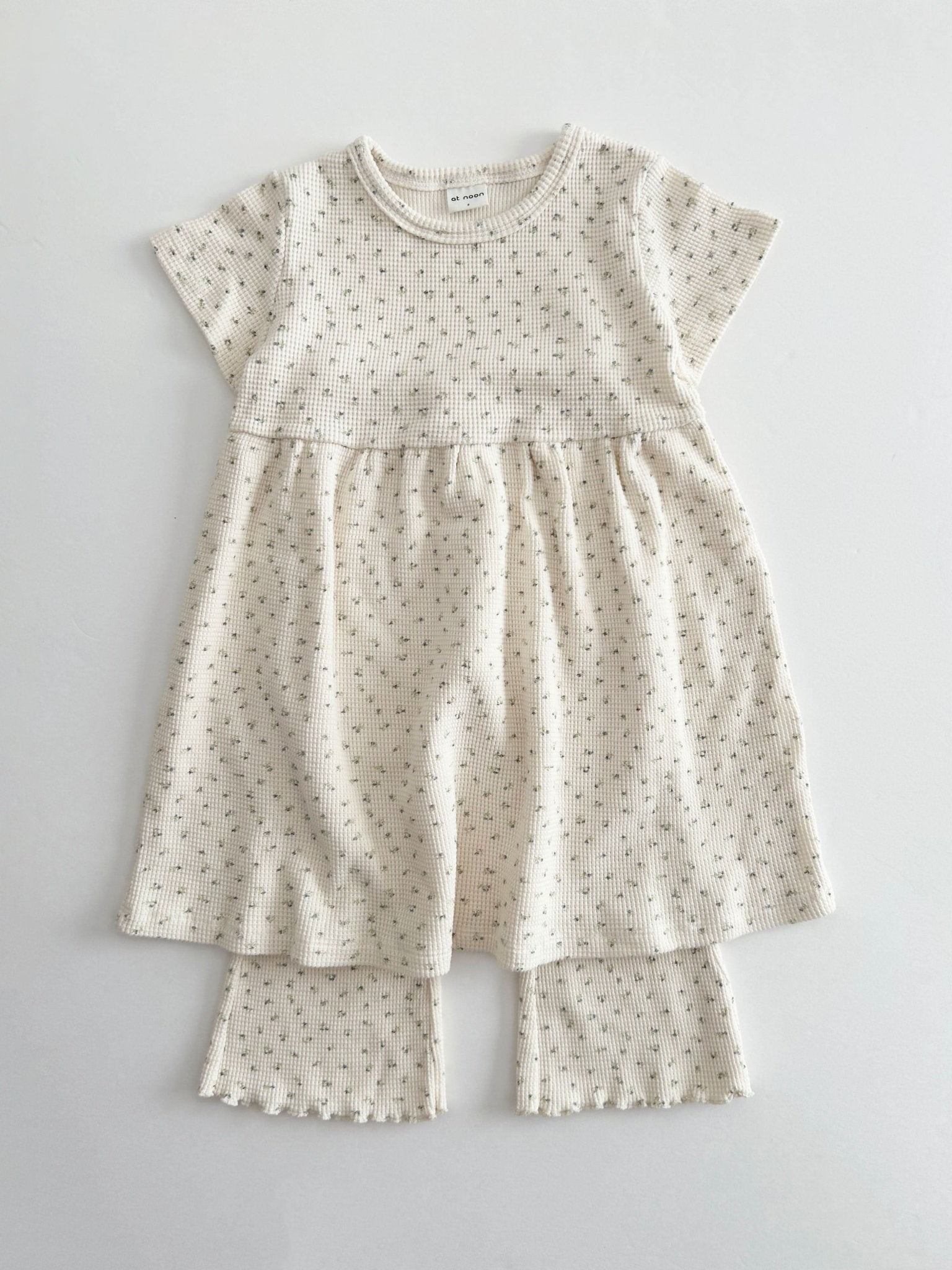[At Noon Exclusive] Kids Cozy Waffle Dress (1 - 6y) - Floral kids outfit