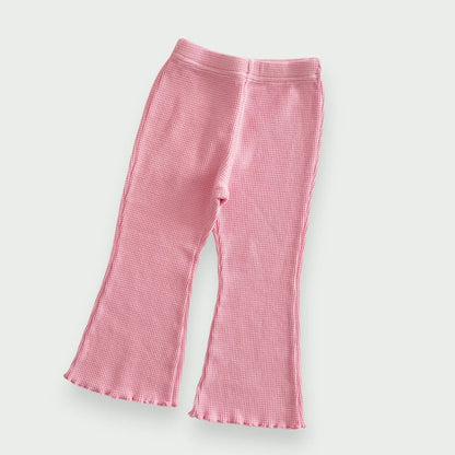 [At Noon Exclusive] Kids Cozy Waffle Lettuce - edge Flare Pants (1 - 7y) - Pink kids outfit