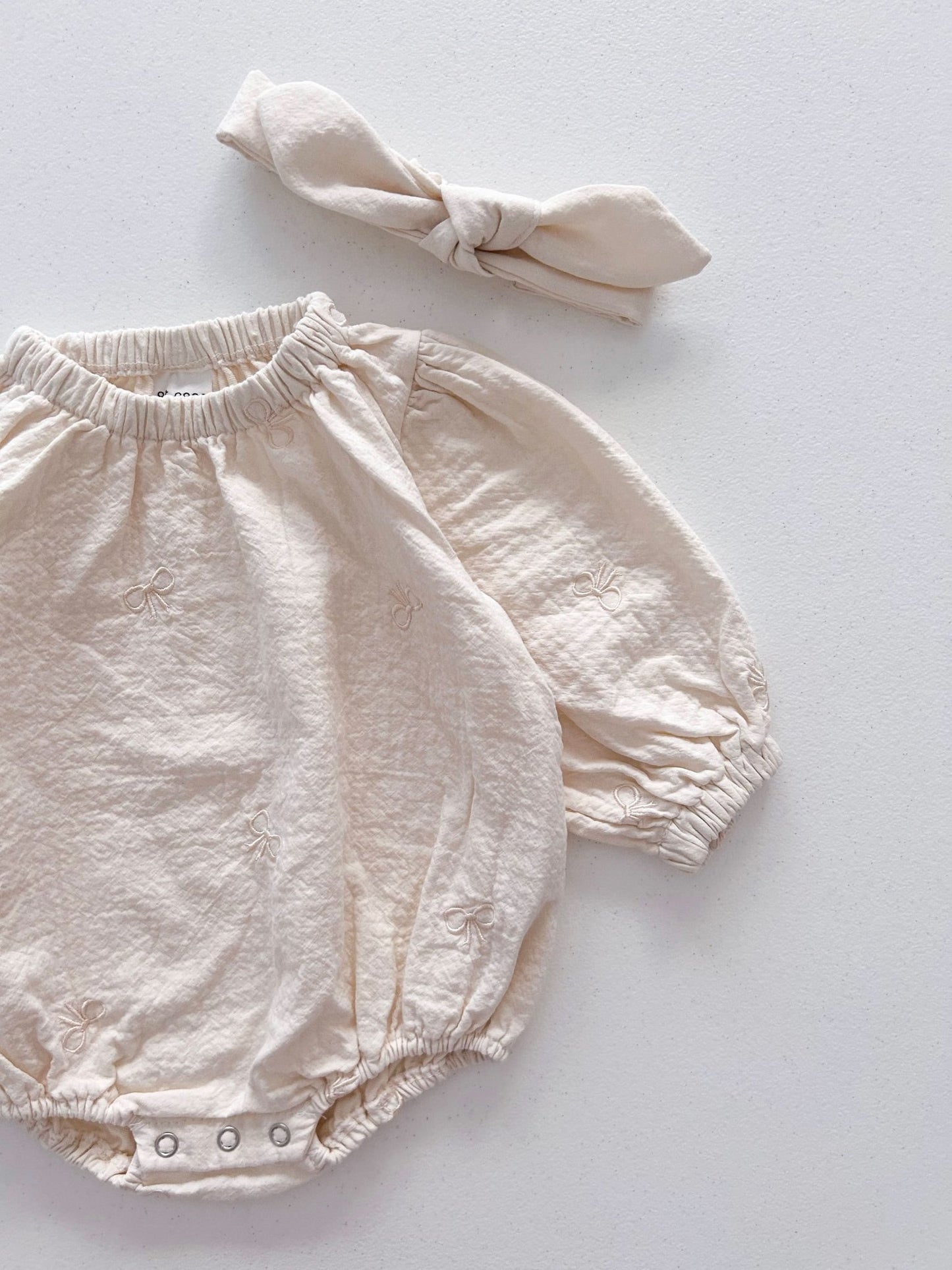 [At Noon Original Design] Baby Bow Embroidery Gauze Cotton Romper (3 - 18m) - 2 Colors kids outfit