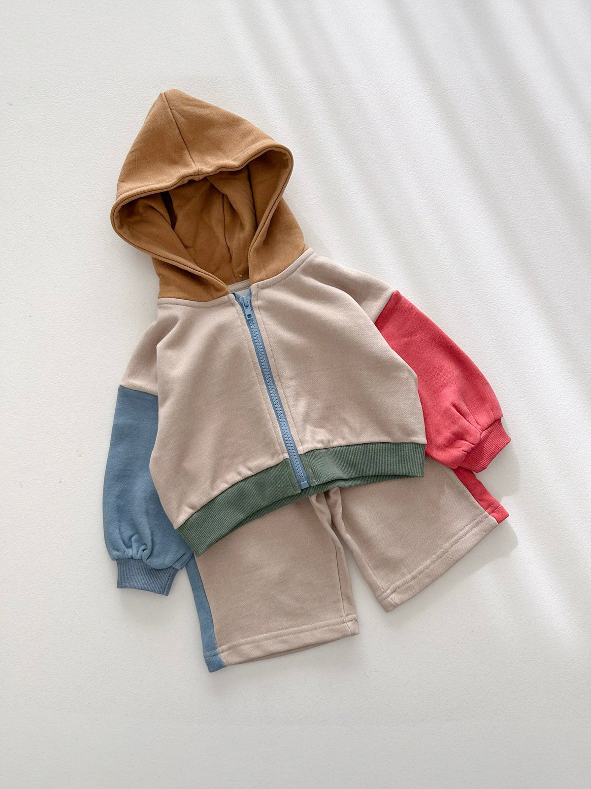 [At Noon Original Design] Kids ColorBlock Zip-Up Hoodie (6m-7y) - Beige kids outfit