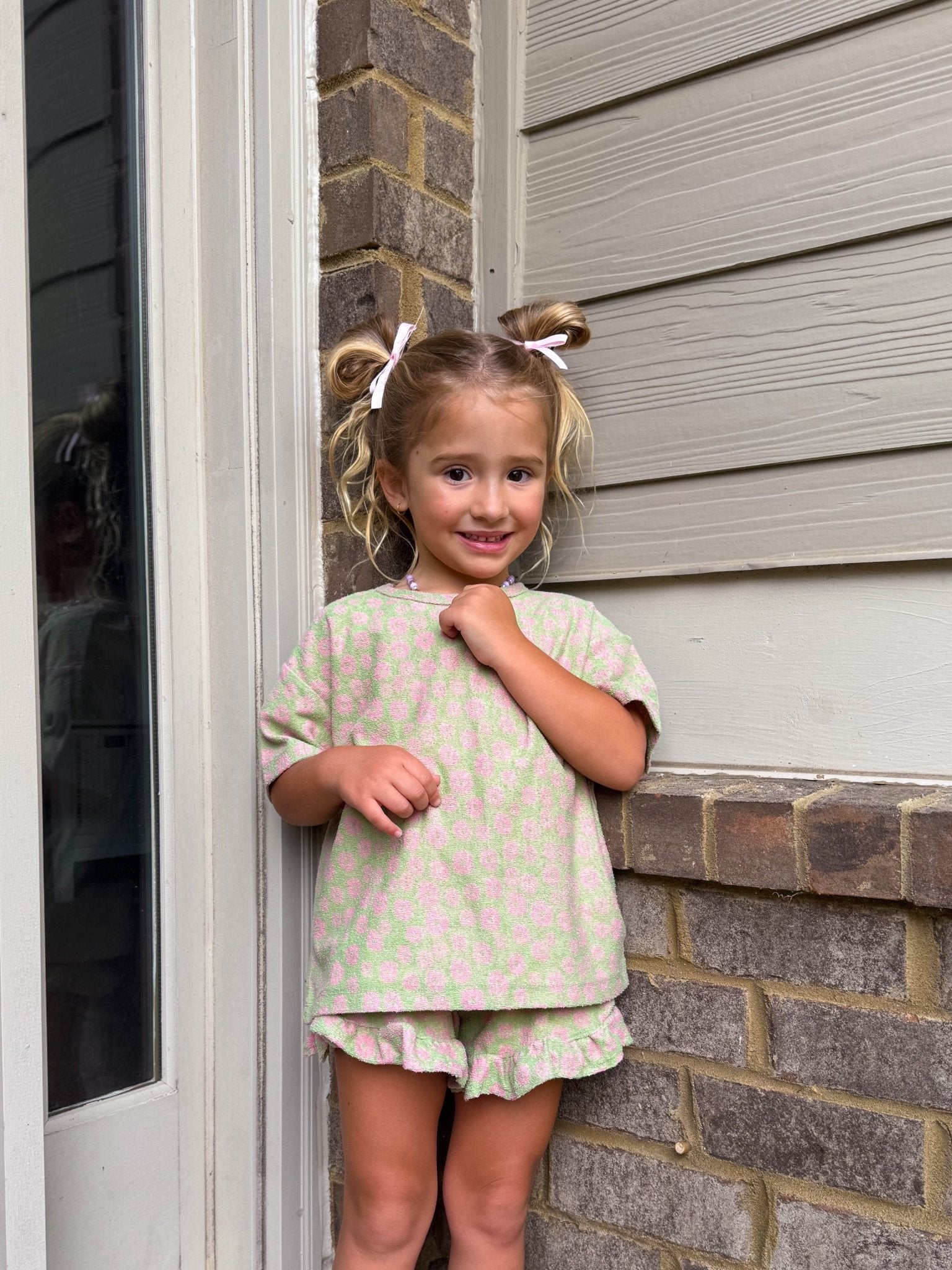[At Noon Original Design] Kids Terry Cloth Floral Short Sleeve Top and Ruffle Shorts Set (1 - 8y) - Olive kids outfit