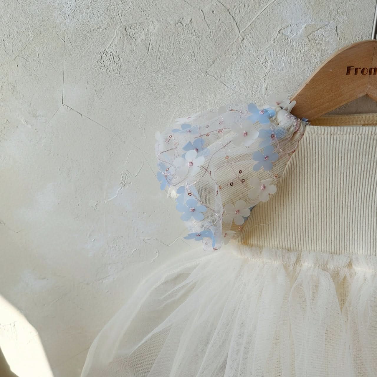 Baby 3D Daisy Puff Sleeve Tutu Dress Romper (3 - 18m) - 2 Colors kids outfit