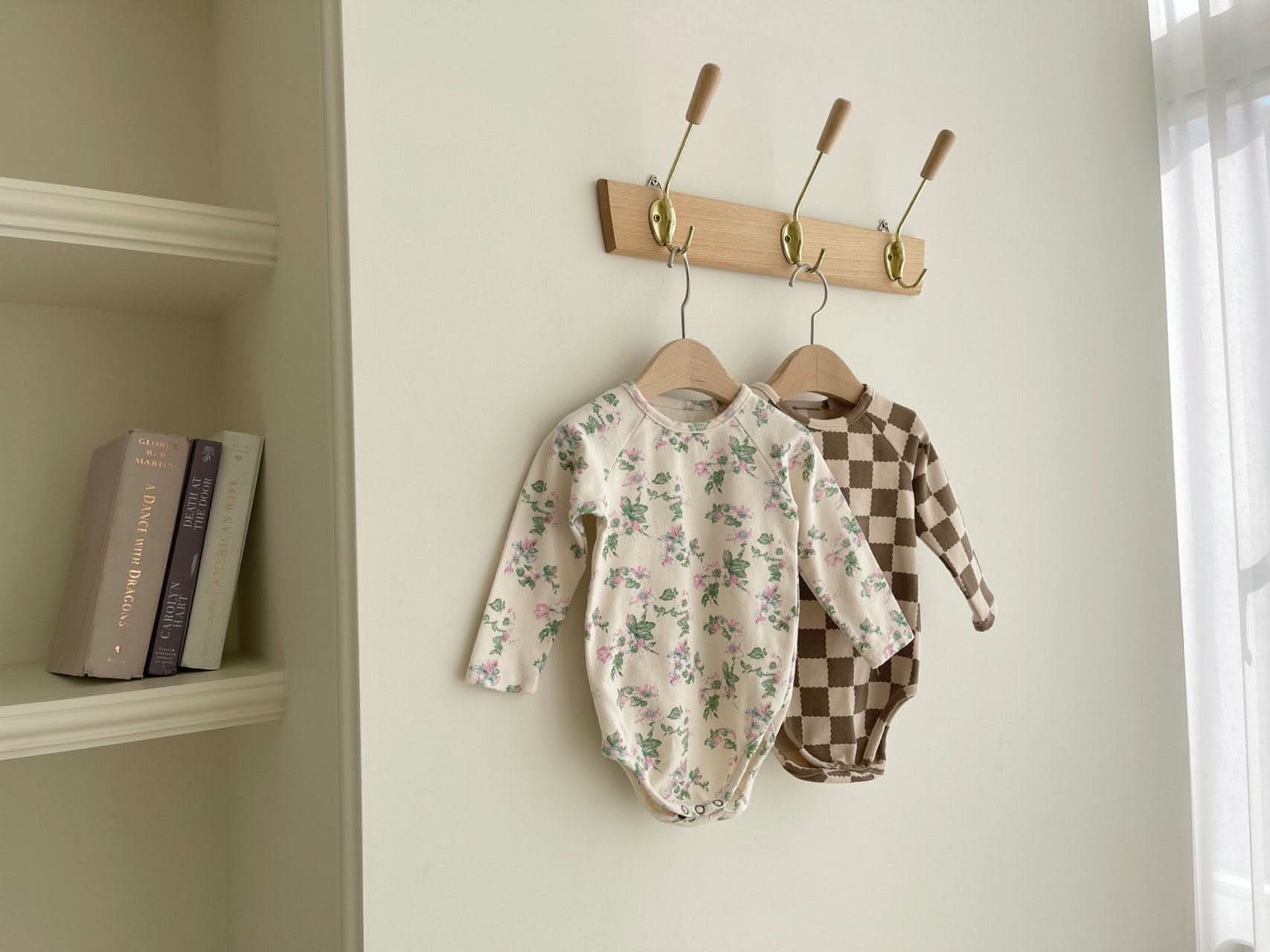 Baby Bodysuit and Leggings Set (3 - 18m) - Checkered kids outfit
