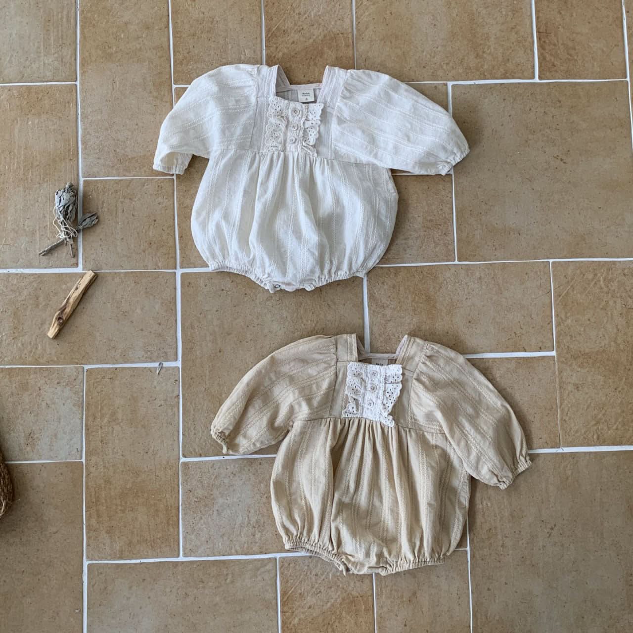Baby Front Ruffle Lace Trim Romper (3 - 18m) - 2 Colors kids outfit