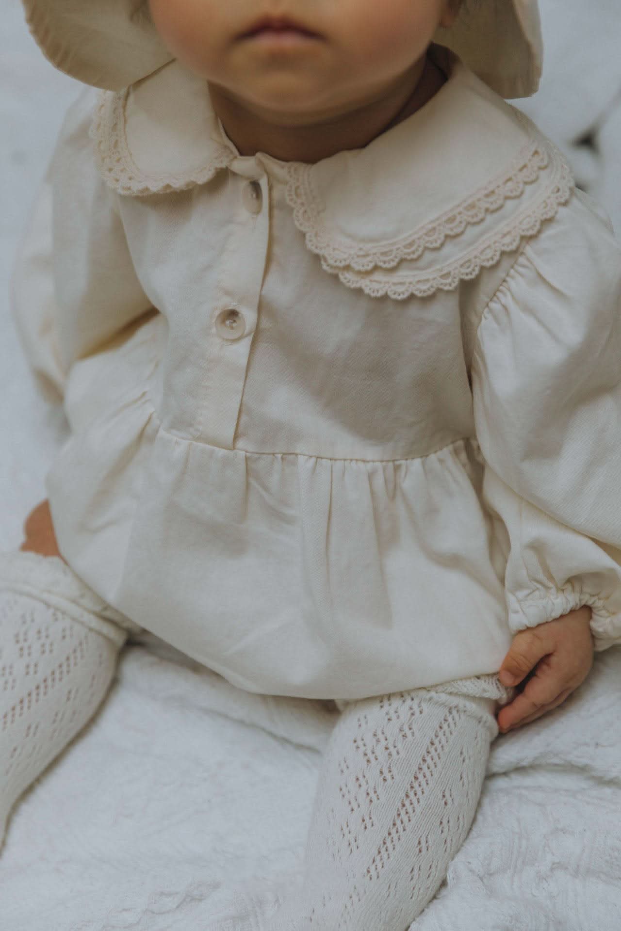 Baby Lace Collar Long Sleeve Romper (3 - 18m) - Cream kids outfit