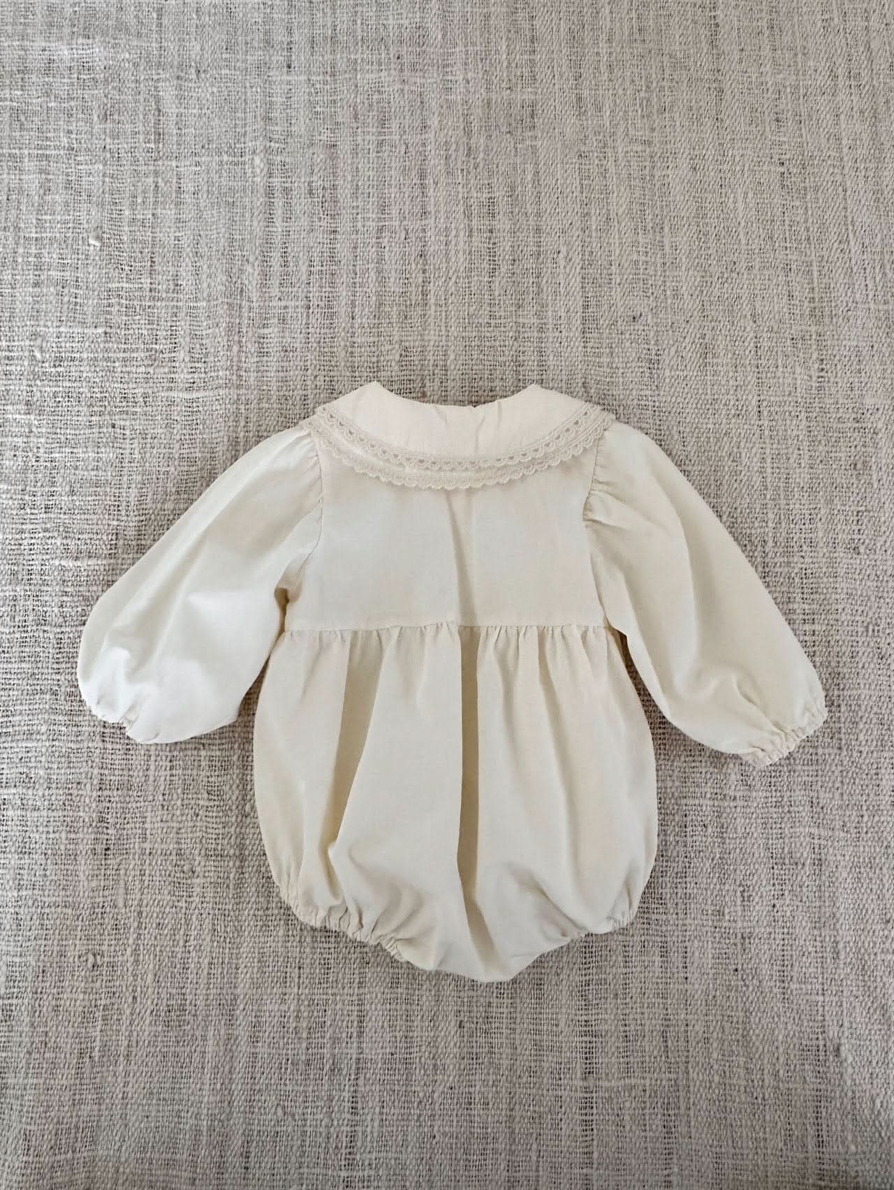 Baby Lace Collar Long Sleeve Romper (3 - 18m) - Cream kids outfit