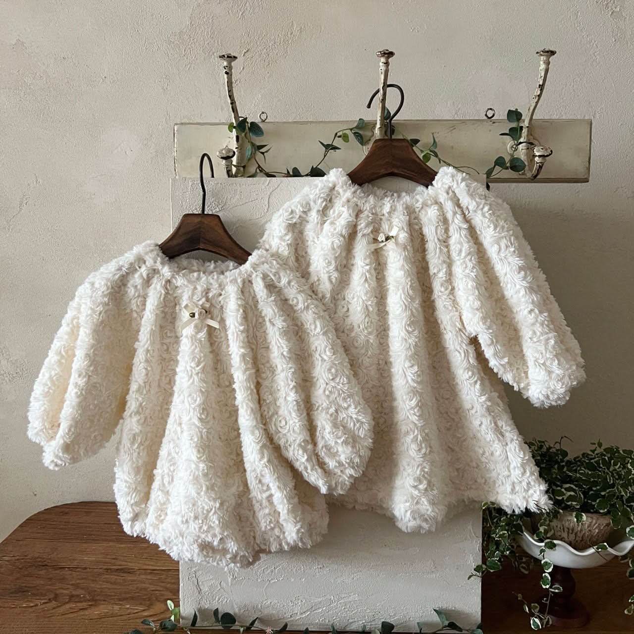 Baby Lala W24 Swirl Rosebud Fur Romper (6 - 24m) - Ivory kids outfit