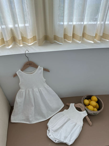 Baby Monbebe Zoe Sleeveles Bubble Romper (3 - 18m) - 2 Colors kids outfit