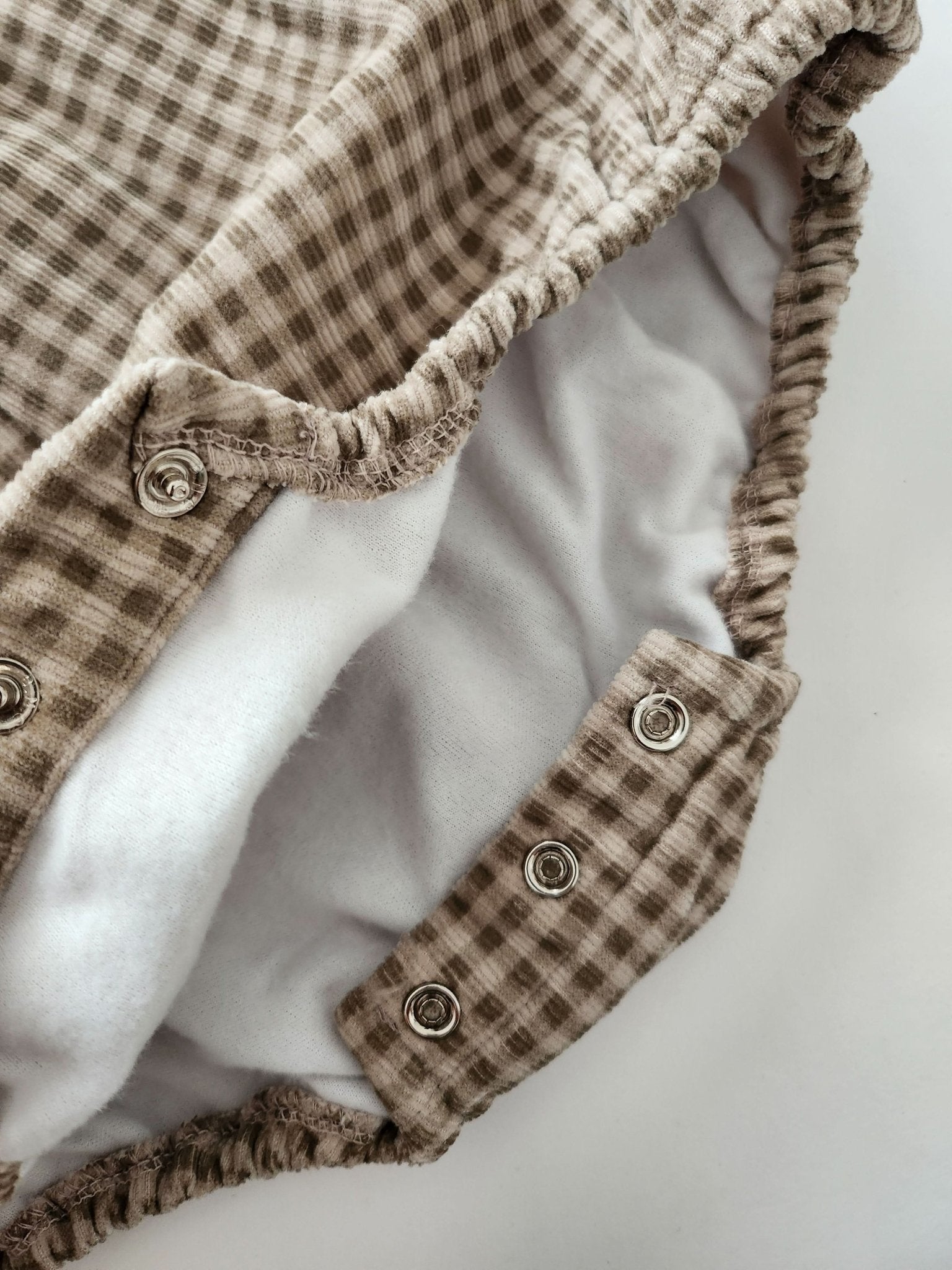 Baby Nunu Fleece - Lined Gingham Corduroy Romper and Bonnet Set (3 - 18m) - Beige kids outfit