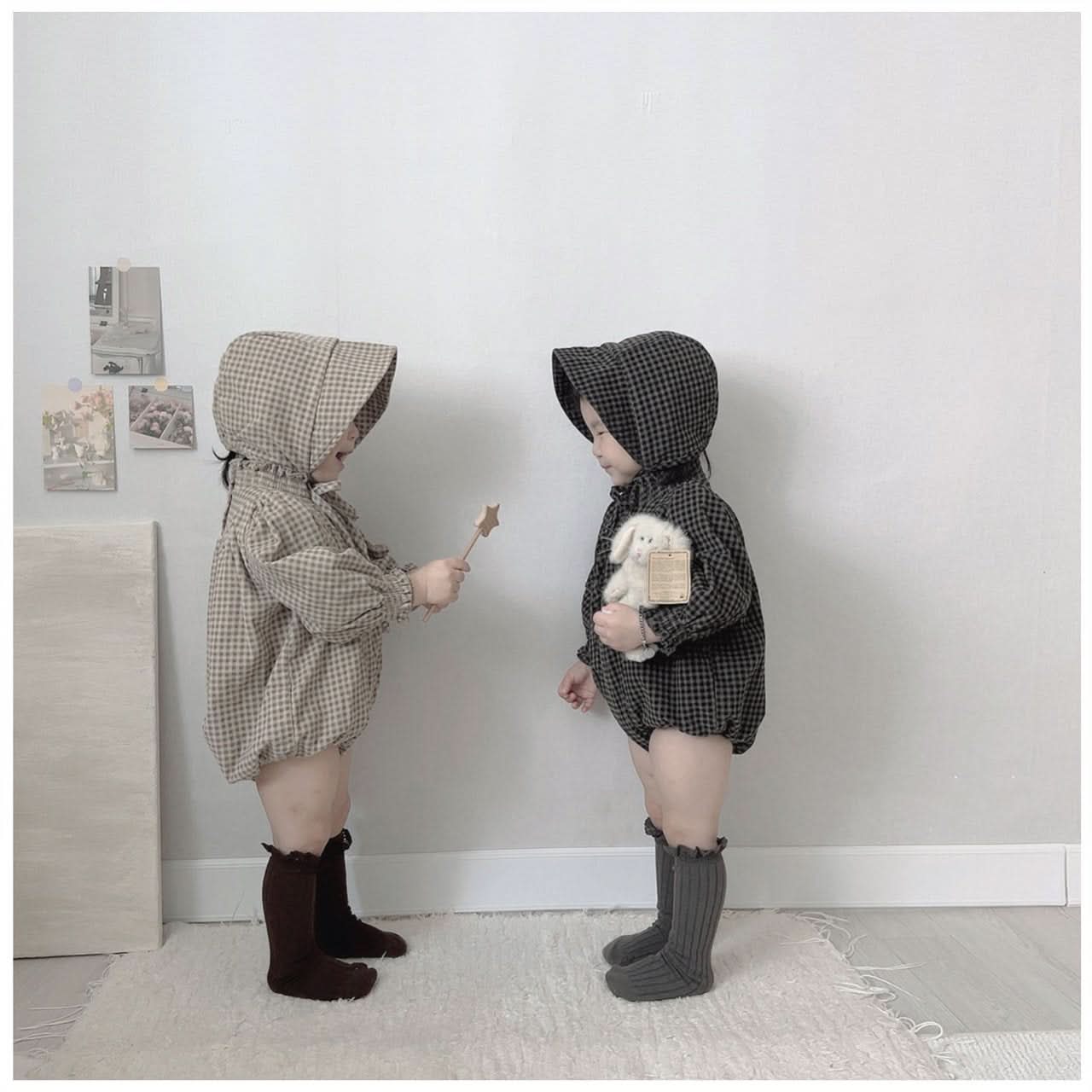 Baby Nunu Fleece - Lined Gingham Corduroy Romper and Bonnet Set (3 - 18m) - Grey kids outfit