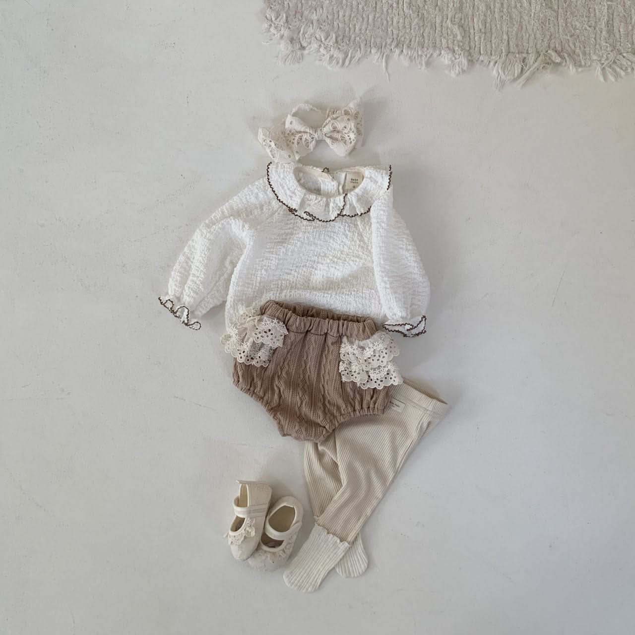 Baby S25 Ruffle Collar and Cuffs Crinkled Top (3 - 18m) - 2 Colors kids outfit