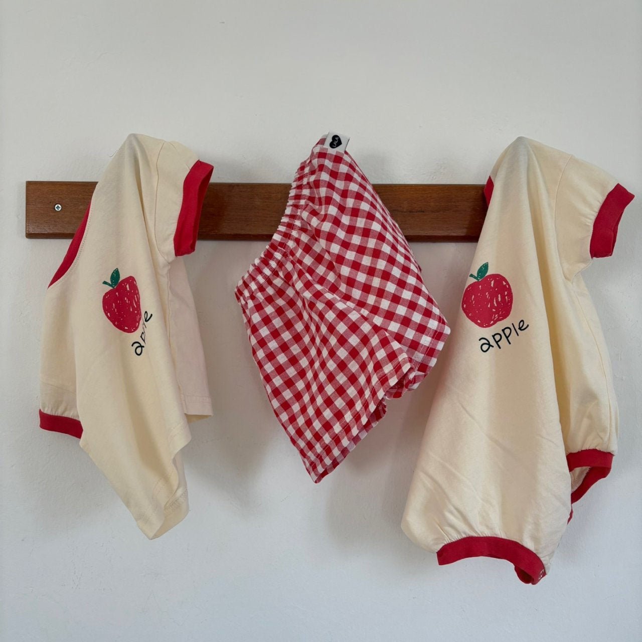 Baby Toddler Land SS25 Apple Short Sleeve T-shirt (4m - 6y) - 2 Colors kids outfit